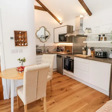 Carines Barns - Tre Holiday home