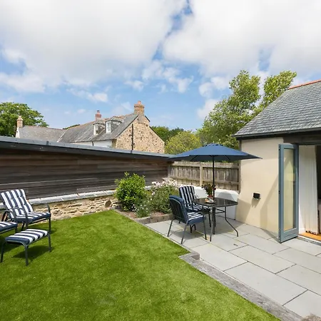 Holiday home Carines Barns - Tre *
